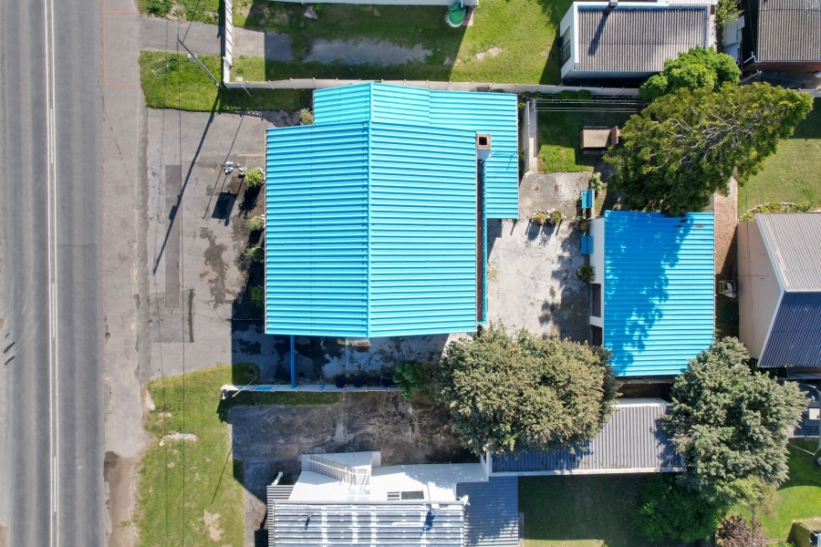 7 Bedroom Property for Sale in Struisbaai Western Cape